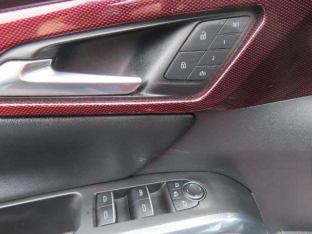 Used 2025 Chevrolet Traverse RS w/ LPO, Floor Liner Package AWD/4WD image 13