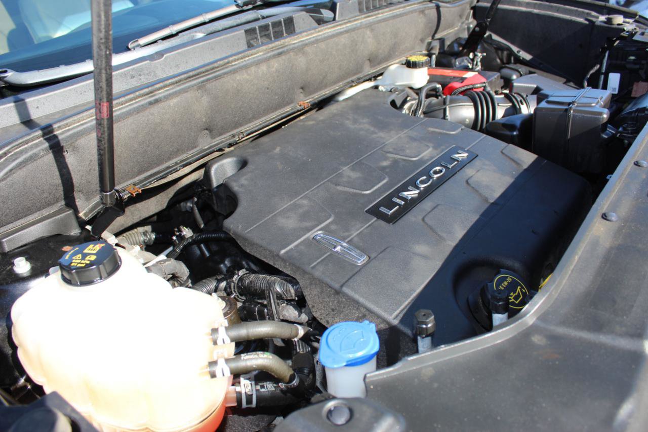 Used 2018 Lincoln MKX Reserve w/ Lincoln MKX Climate Package AWD/4WD image 33