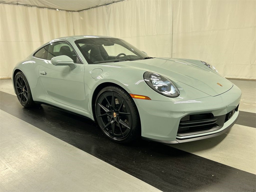 Certified 2025 Porsche 911 Carrera image 2