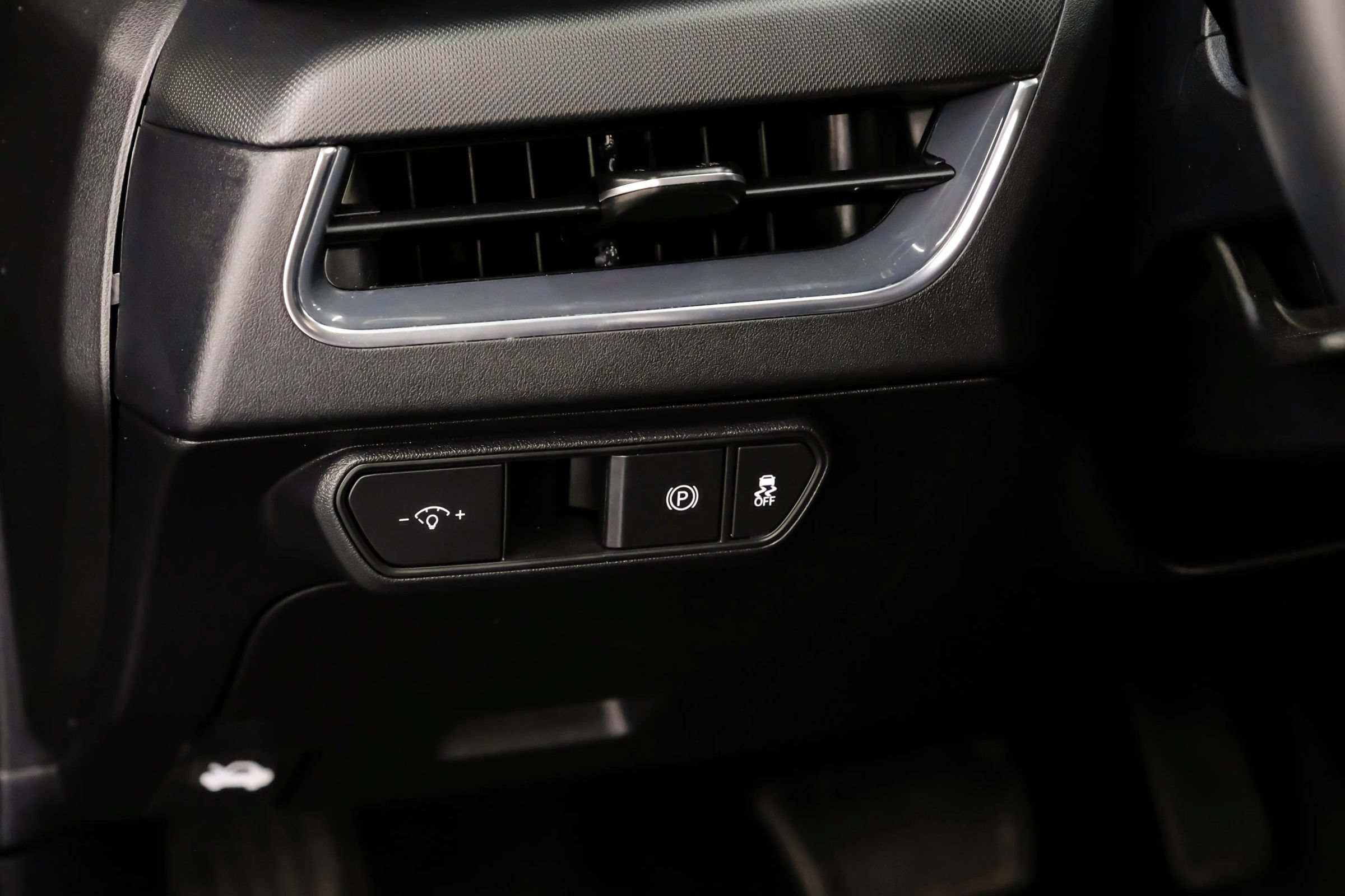 Used 2025 Kia K4 EX FWD image 33