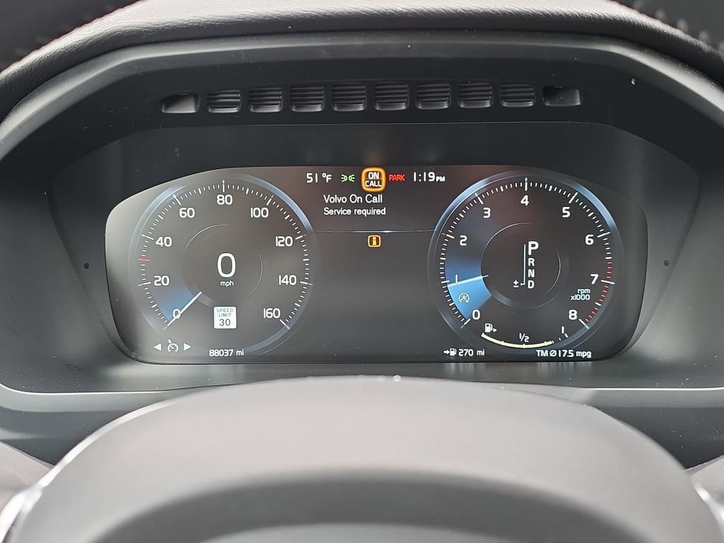 Used 2016 Volvo XC90 T6 Momentum w/ Protection Package Plus AWD/4WD image 23