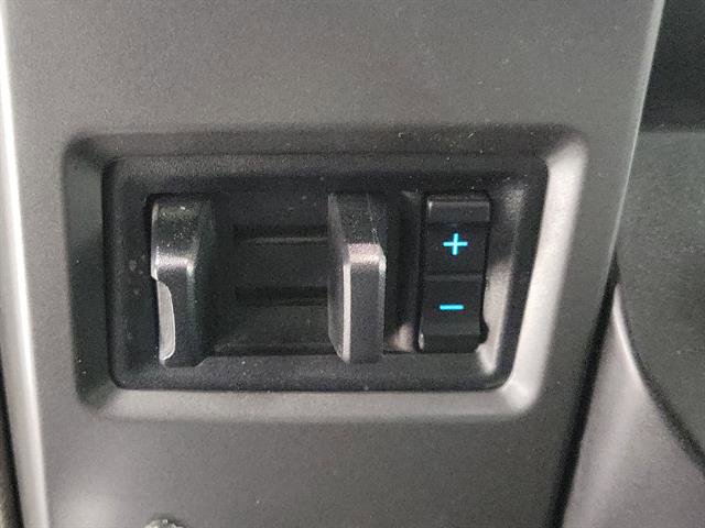 Used 2018 Ford F250 XLT w/ XLT Premium Package image 33