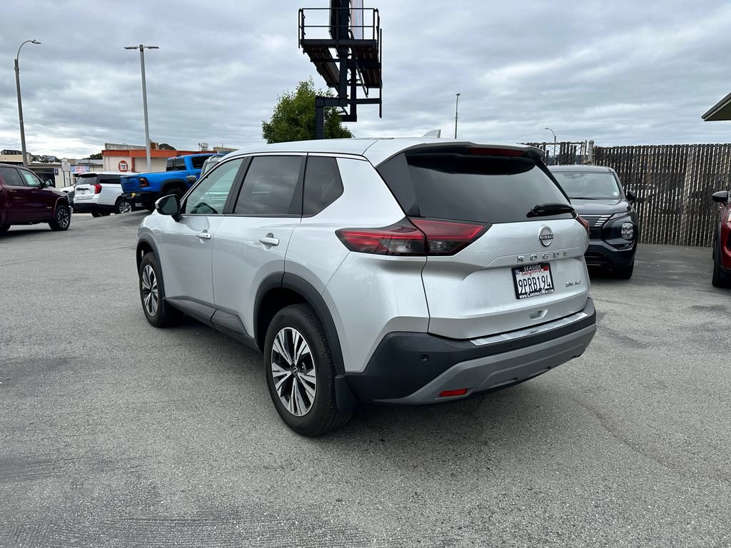 Used 2023 Nissan Rogue SV AWD/4WD image 5