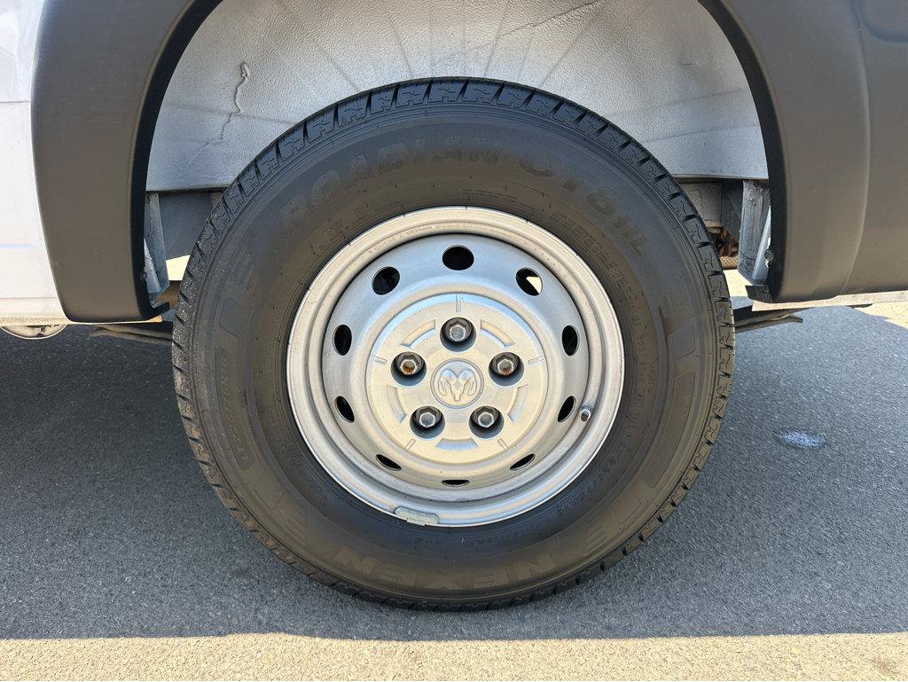 Used 2023 RAM ProMaster 2500 FWD image 14