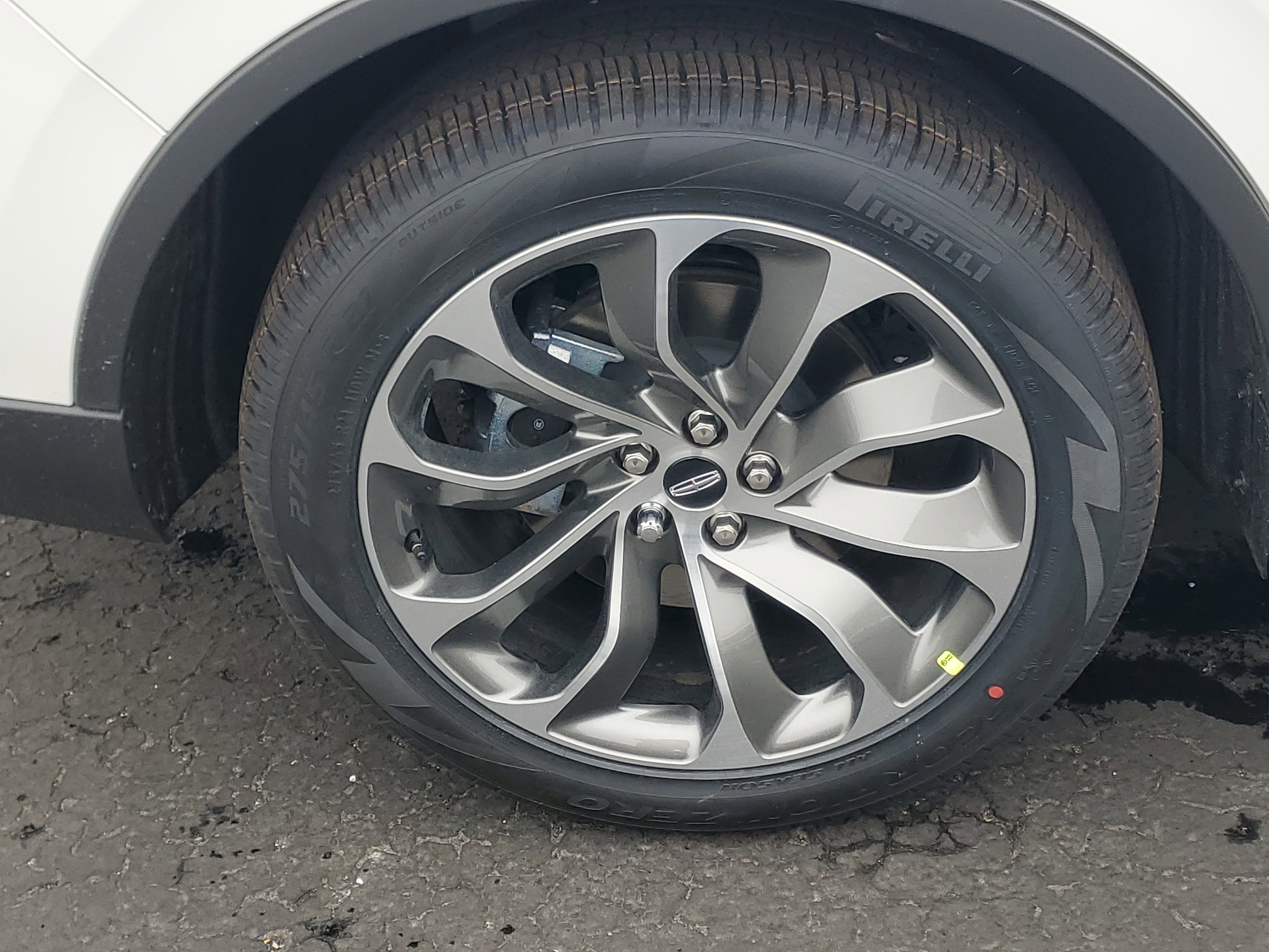New 2026 Lincoln Aviator AWD image 5