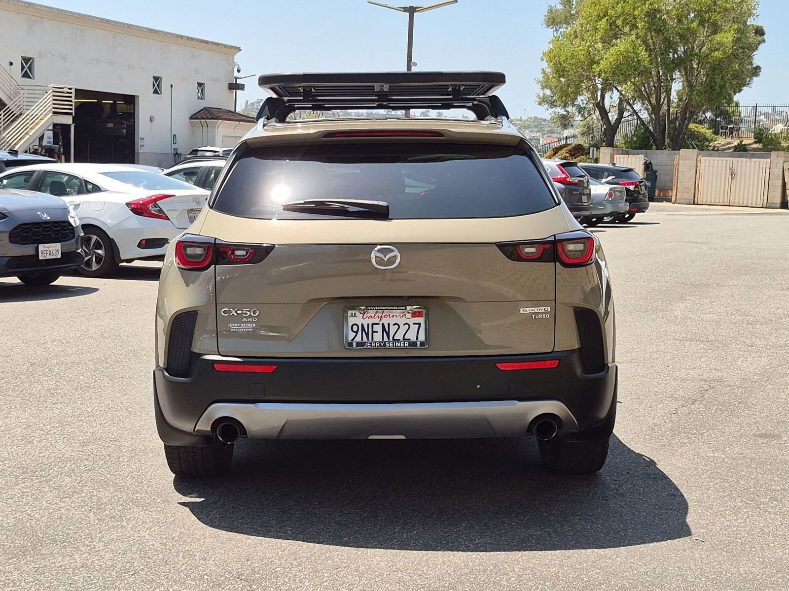 Used 2024 MAZDA CX-50 Meridian Edition w/ Apex Package AWD/4WD image 4