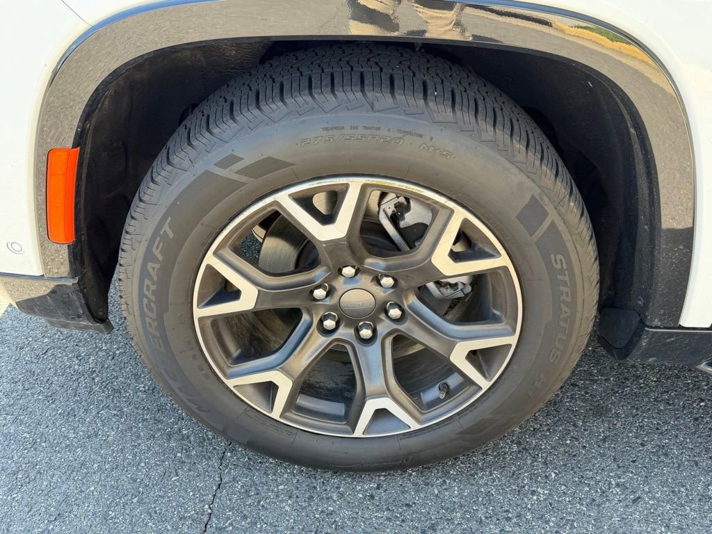 Certified 2024 Jeep Wagoneer Series III image 13