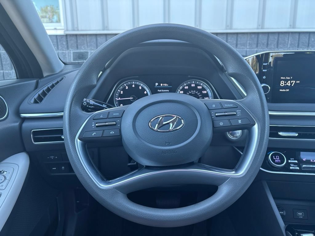 Certified 2023 Hyundai Sonata SEL FWD image 17