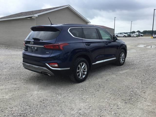 Used 2019 Hyundai Santa Fe SE image 3