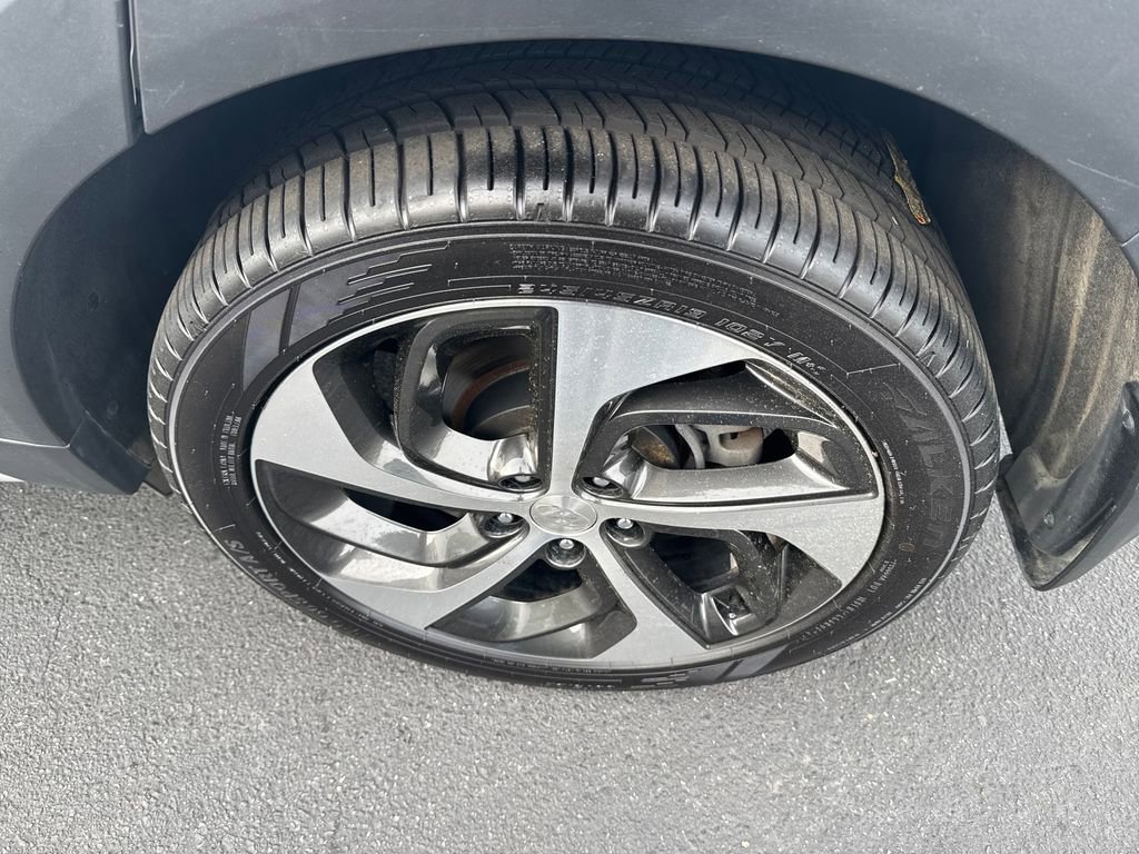 Used 2018 Hyundai Tucson Value w/ Cargo Package image 32