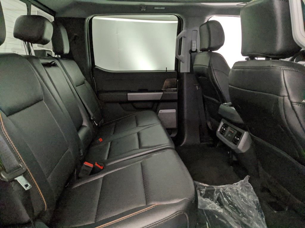 New 2025 Ford F350 Lariat w/ Lariat Ultimate Package image 25