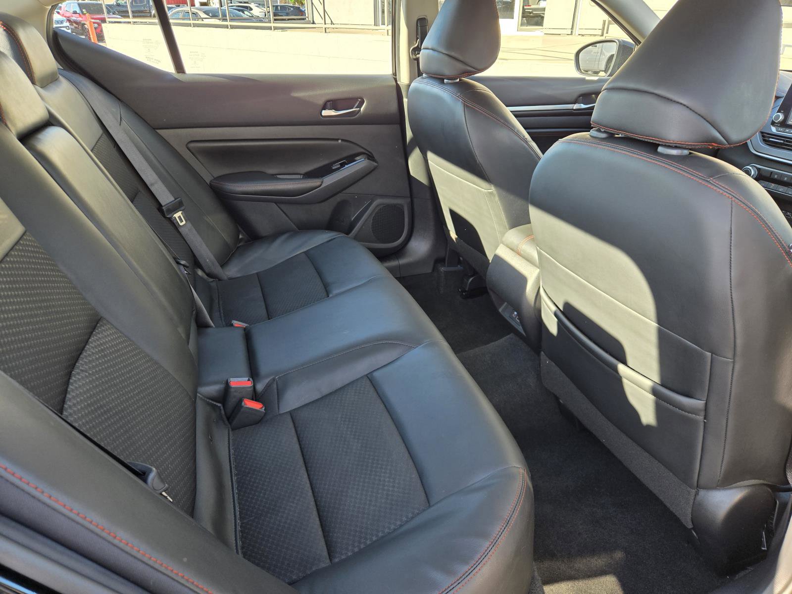 Used 2023 Nissan Altima 2.5 SR image 27