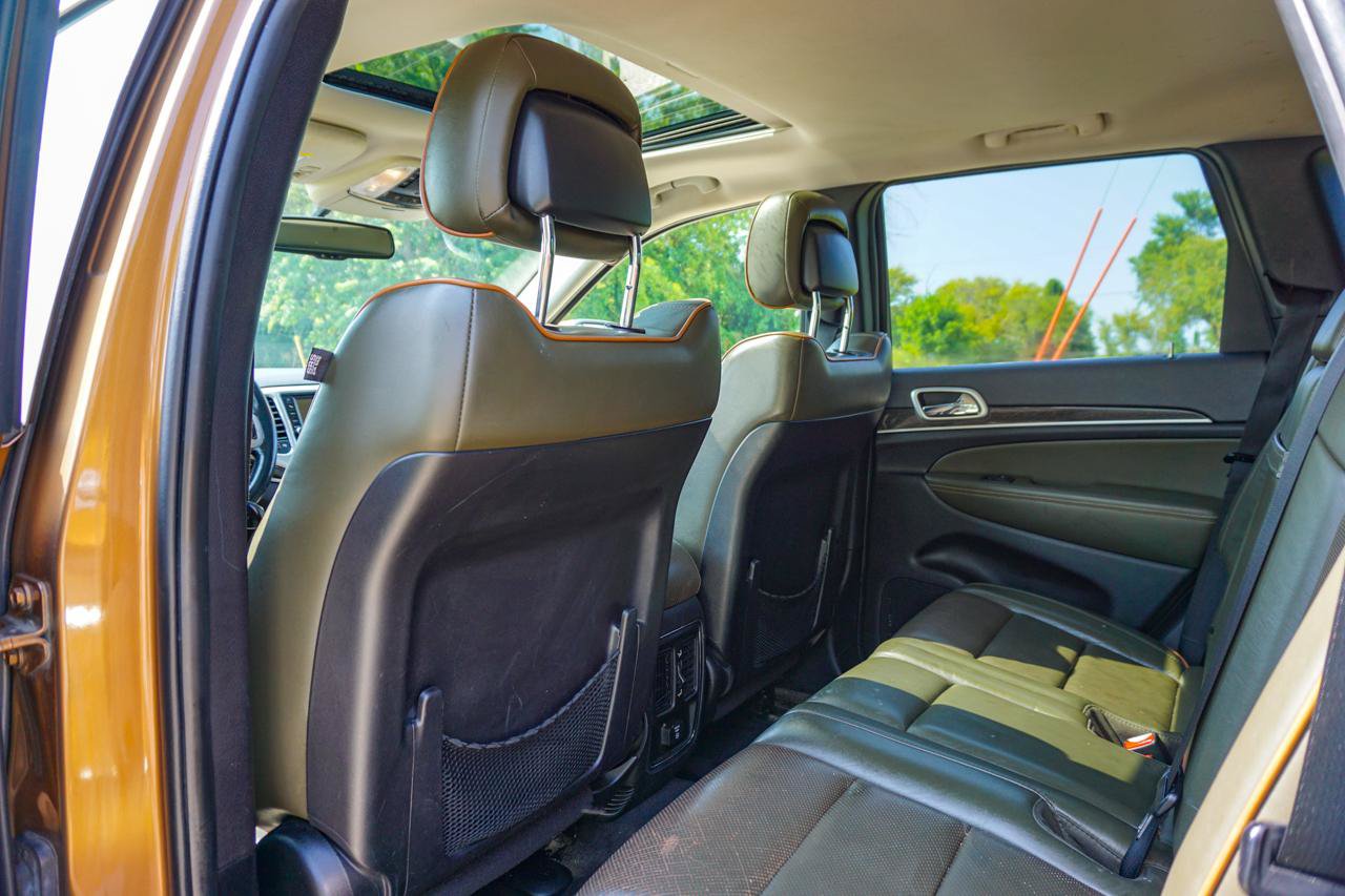 Used 2011 Jeep Grand Cherokee 70th Anniversary AWD/4WD image 15
