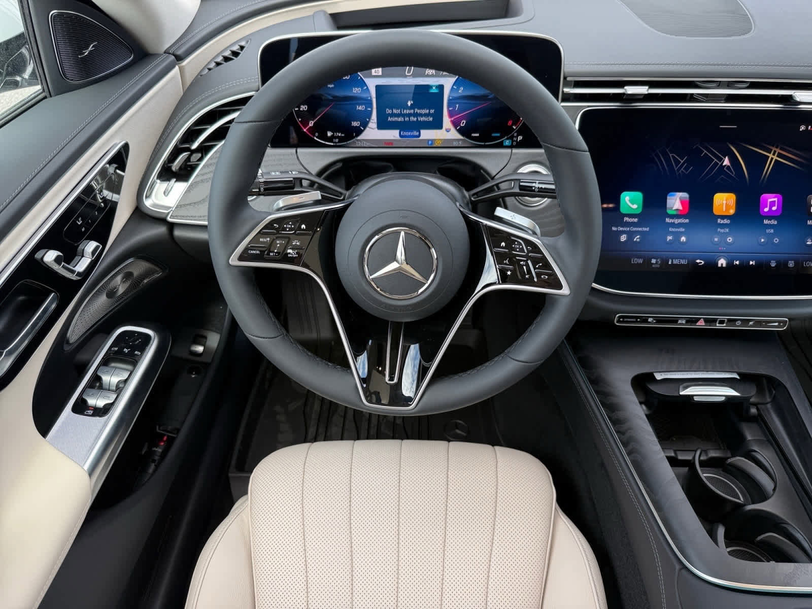 New 2026 Mercedes-Benz E 450 4MATIC Sedan image 13