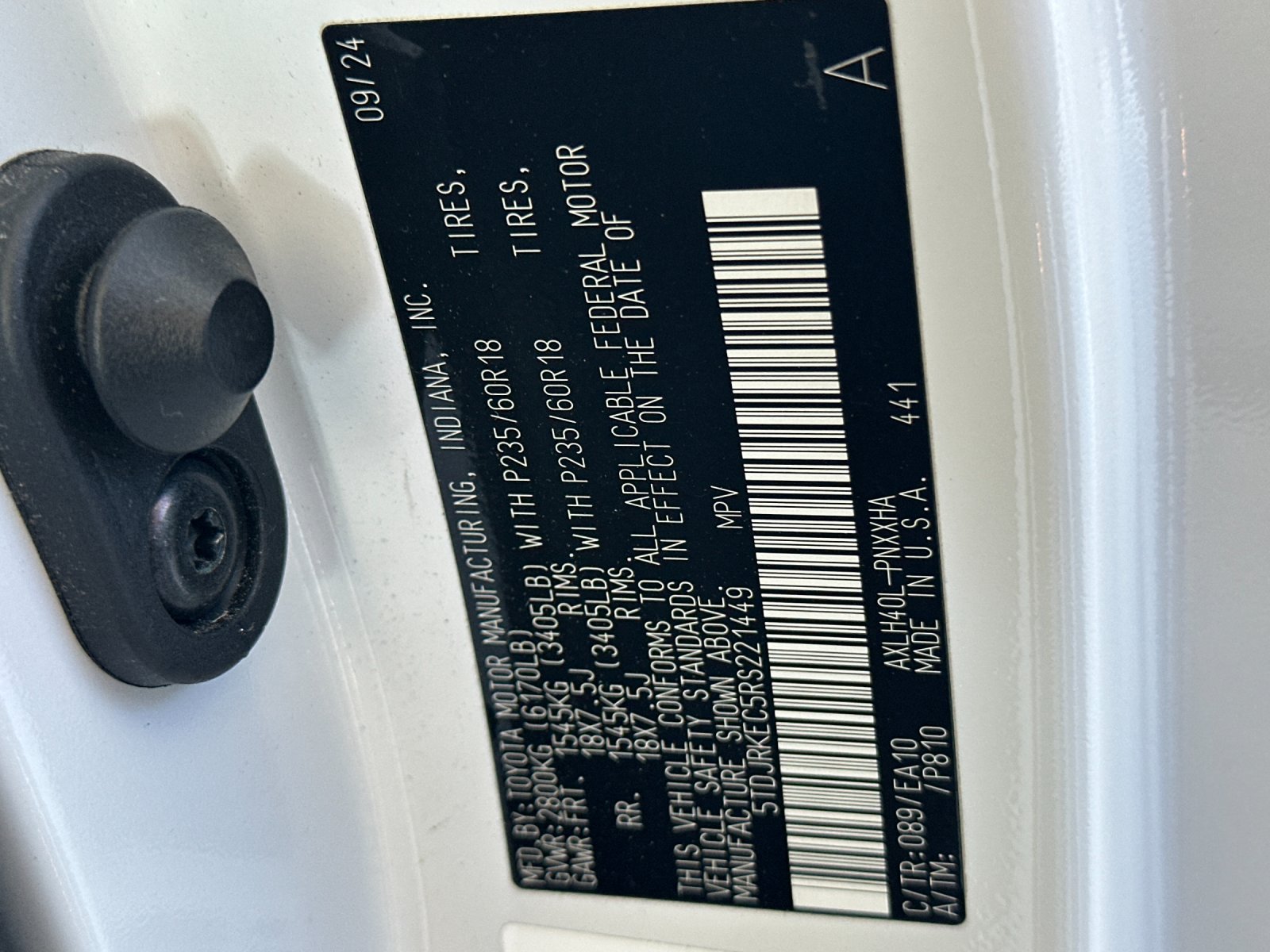 Used 2024 Toyota Sienna XLE w/ XLE Plus Package FWD image 30