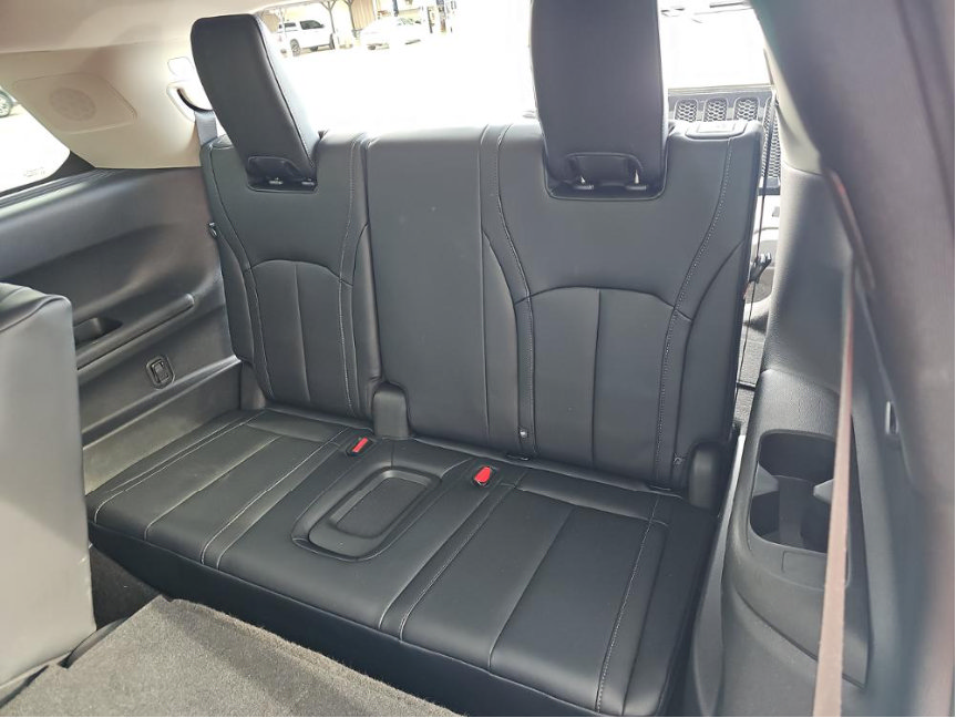 Used 2023 INFINITI QX60 Pure FWD image 17