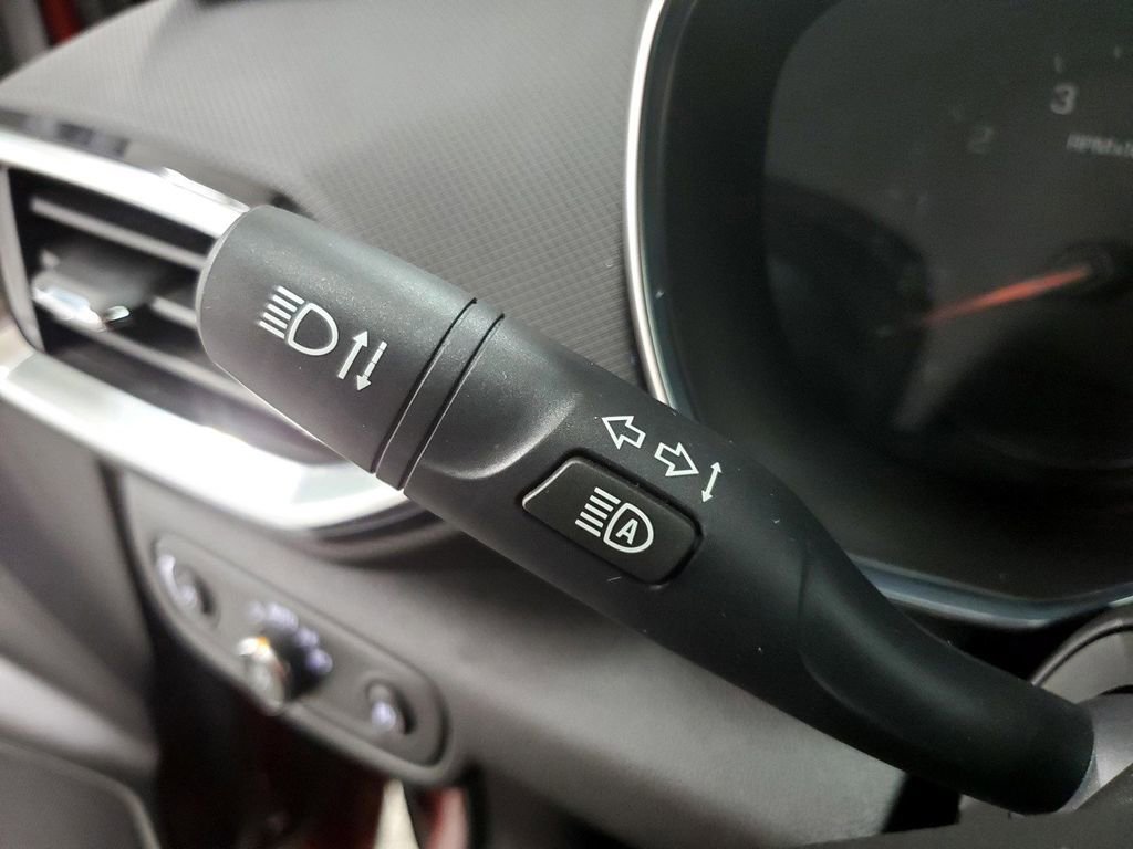 Certified 2021 Chevrolet TrailBlazer LT w/ Premium Seating Package image 31