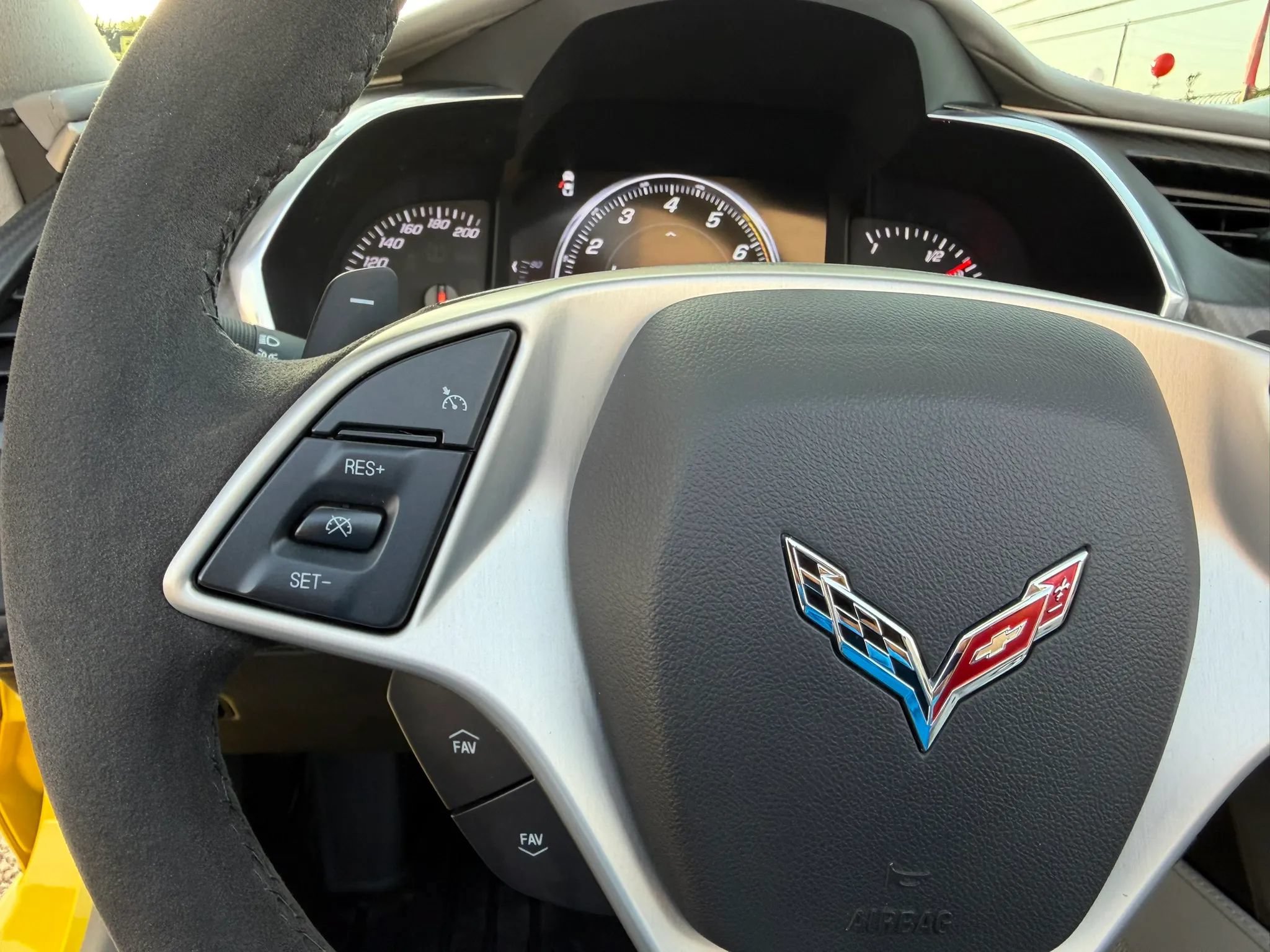 Used 2018 Chevrolet Corvette Grand Sport RWD image 38