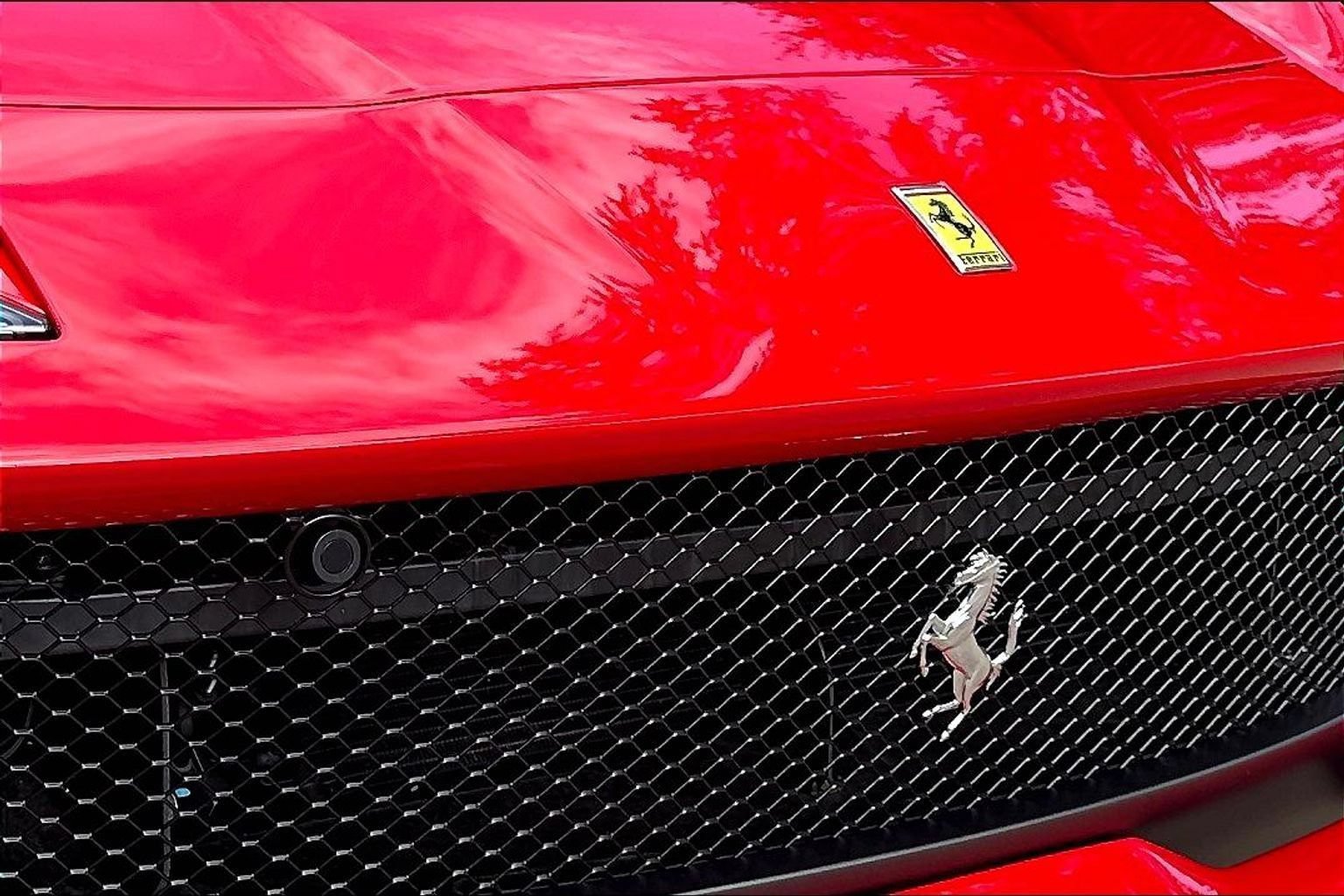 Used 2022 Ferrari 812 GTS RWD image 27