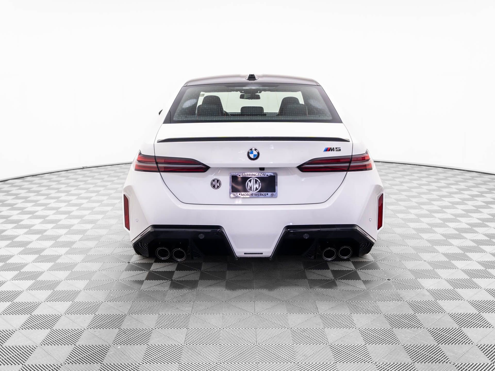 Used 2026 BMW M5 w/ Carbon Package image 5