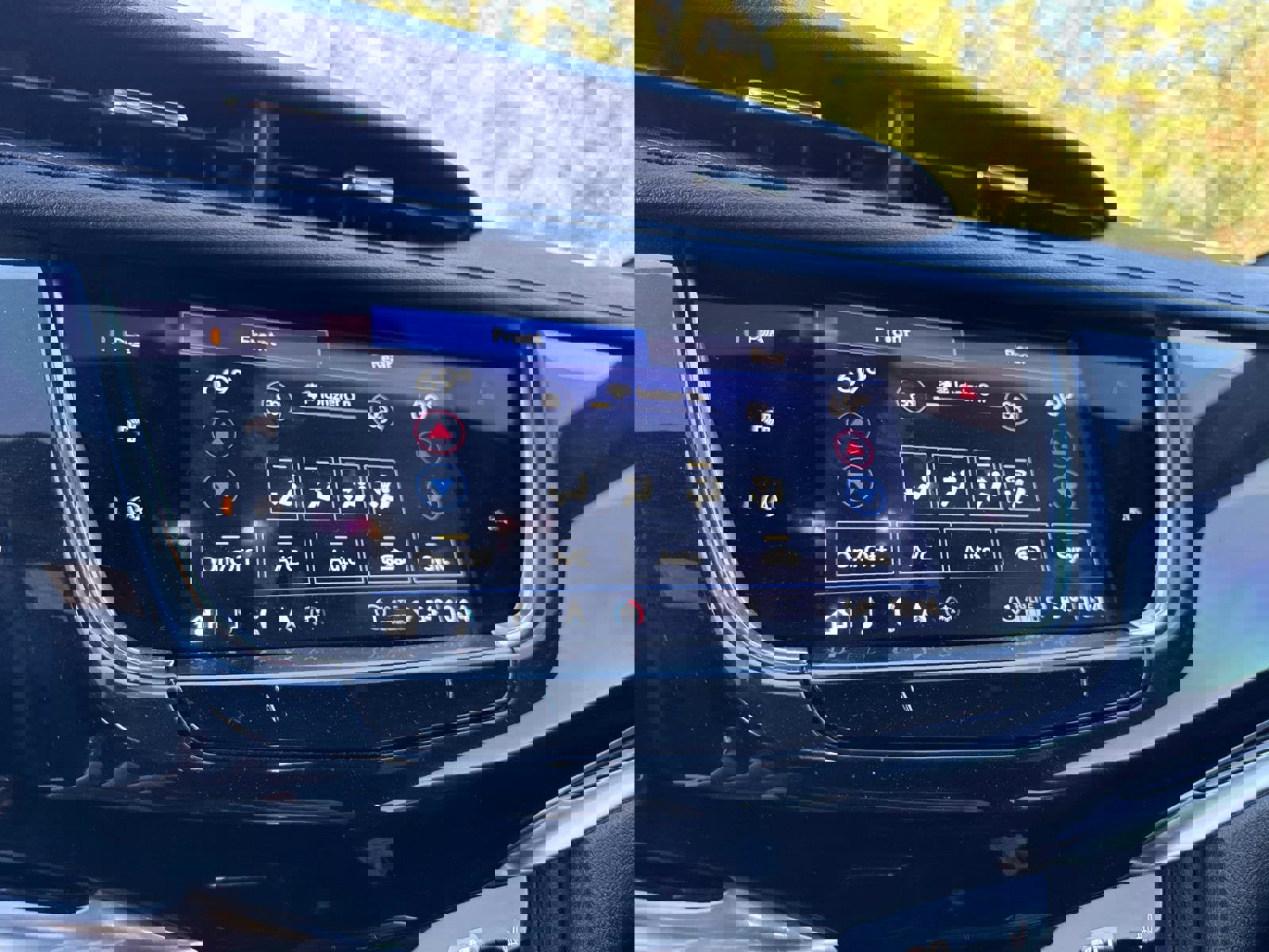 Certified 2024 Cadillac XT6 Premium Luxury w/ Technology Package image 27