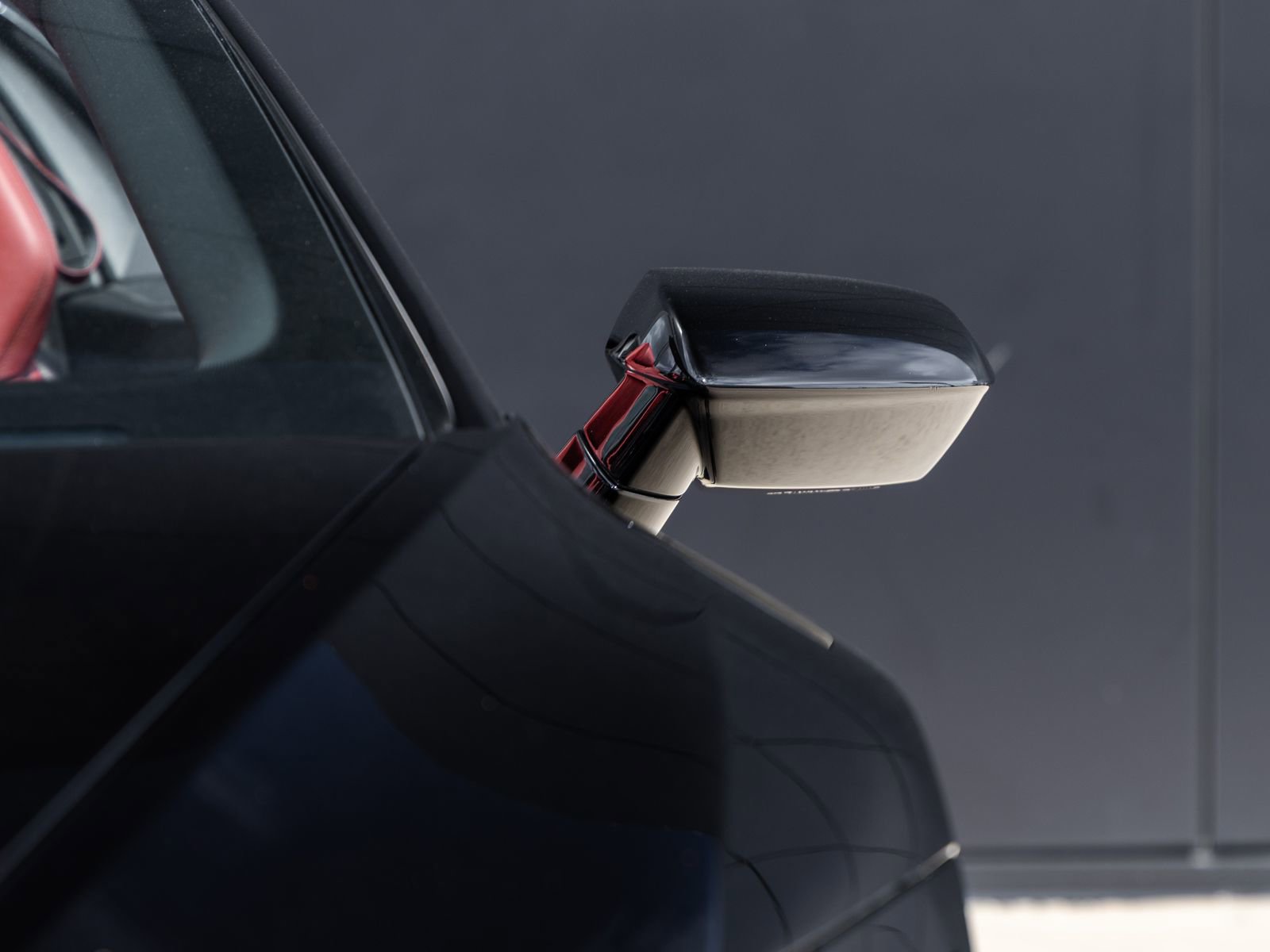 Used 2020 Lamborghini Huracan EVO image 20