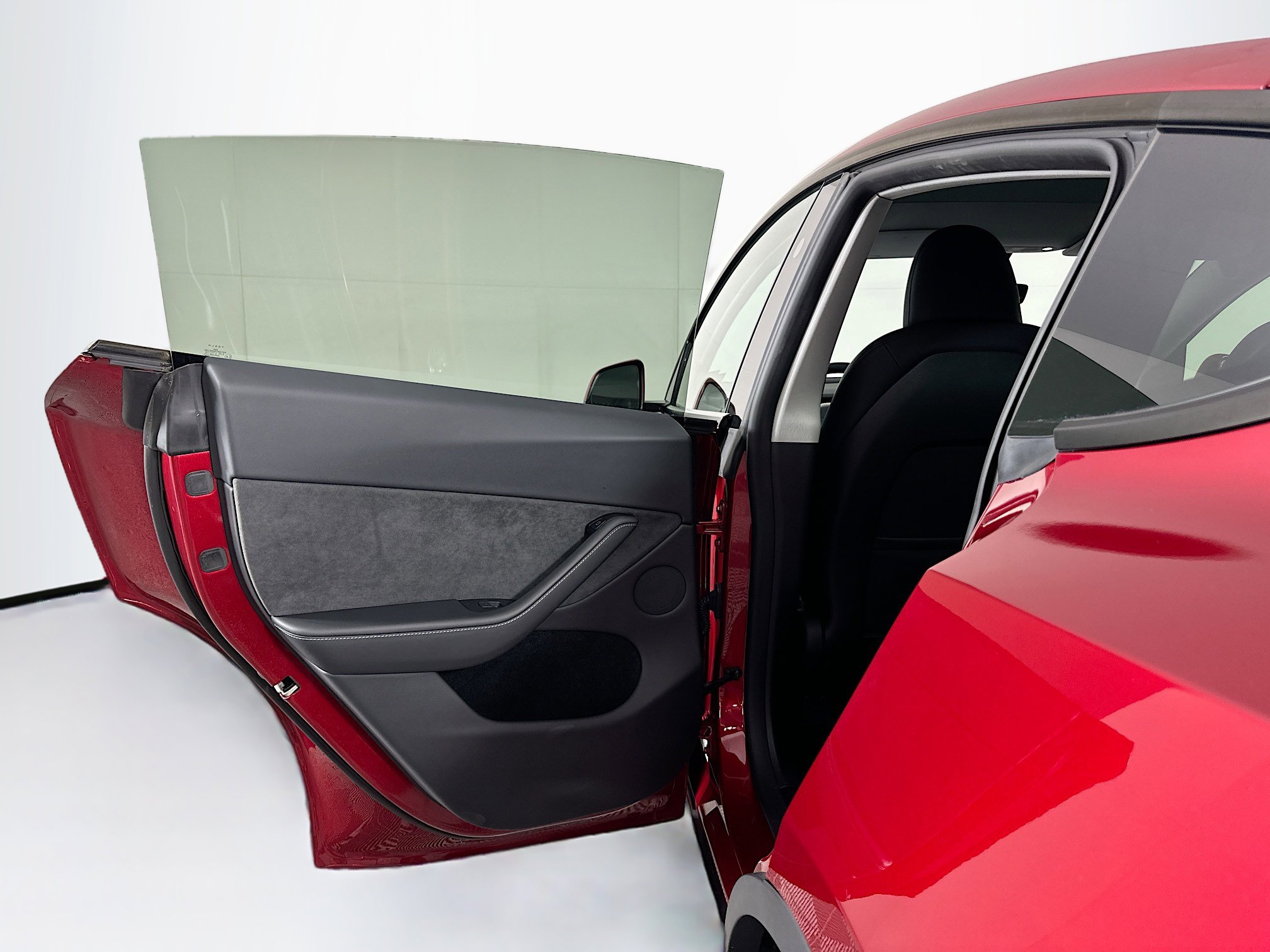 Used 2024 Tesla Model Y Long Range image 26