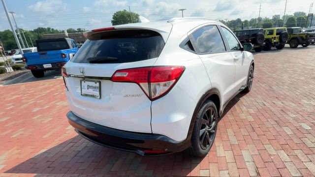 Certified 2022 Honda HR-V Sport image 9