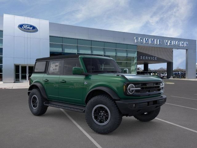 New 2025 Ford Bronco Outer Banks w/ Sasquatch Package AWD/4WD image 7