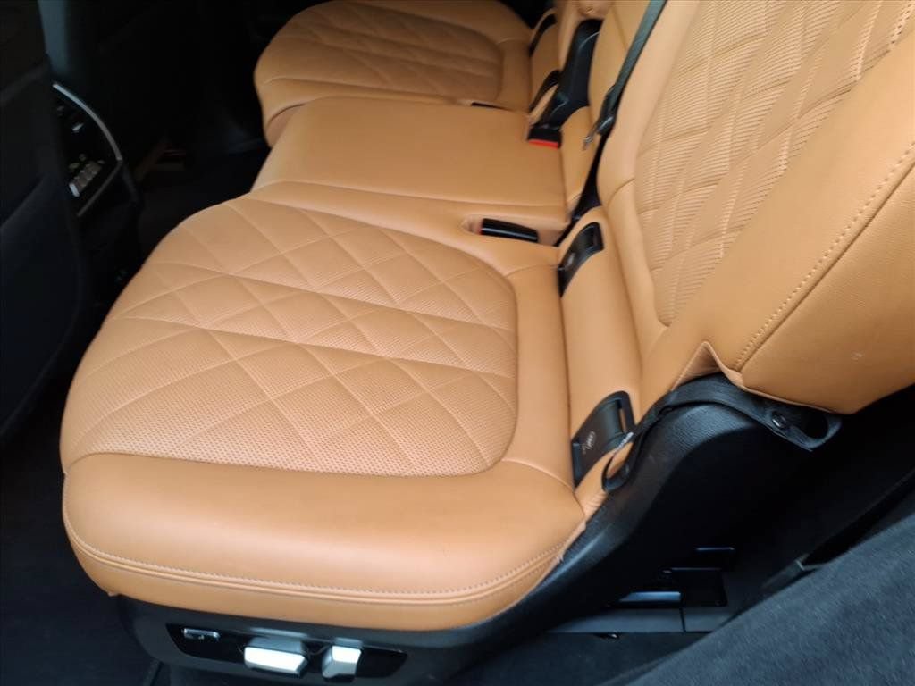 Used 2023 BMW X7 xDrive40i AWD/4WD image 20