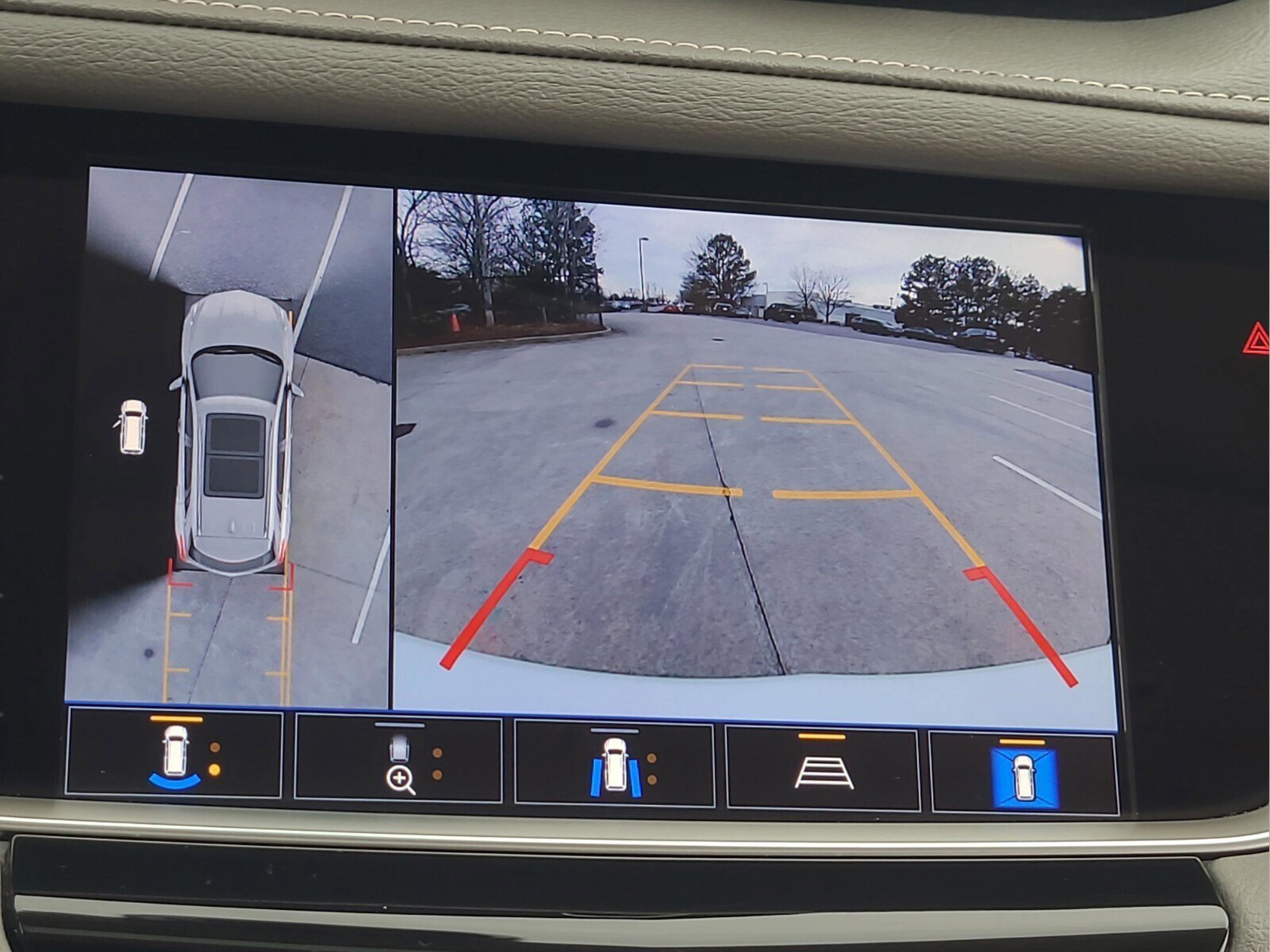 Used 2022 Cadillac XT5 Premium Luxury w/ Technology Package image 19