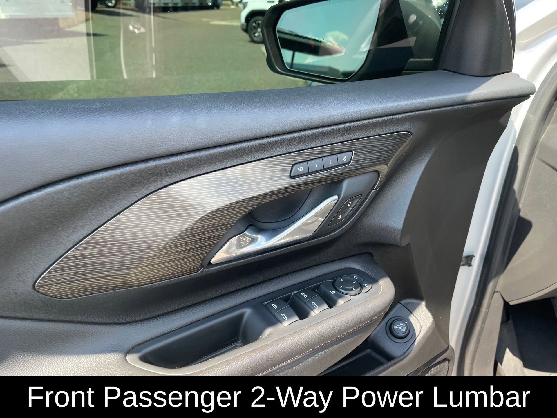 Used 2020 GMC Terrain SLT w/ Preferred Package image 12