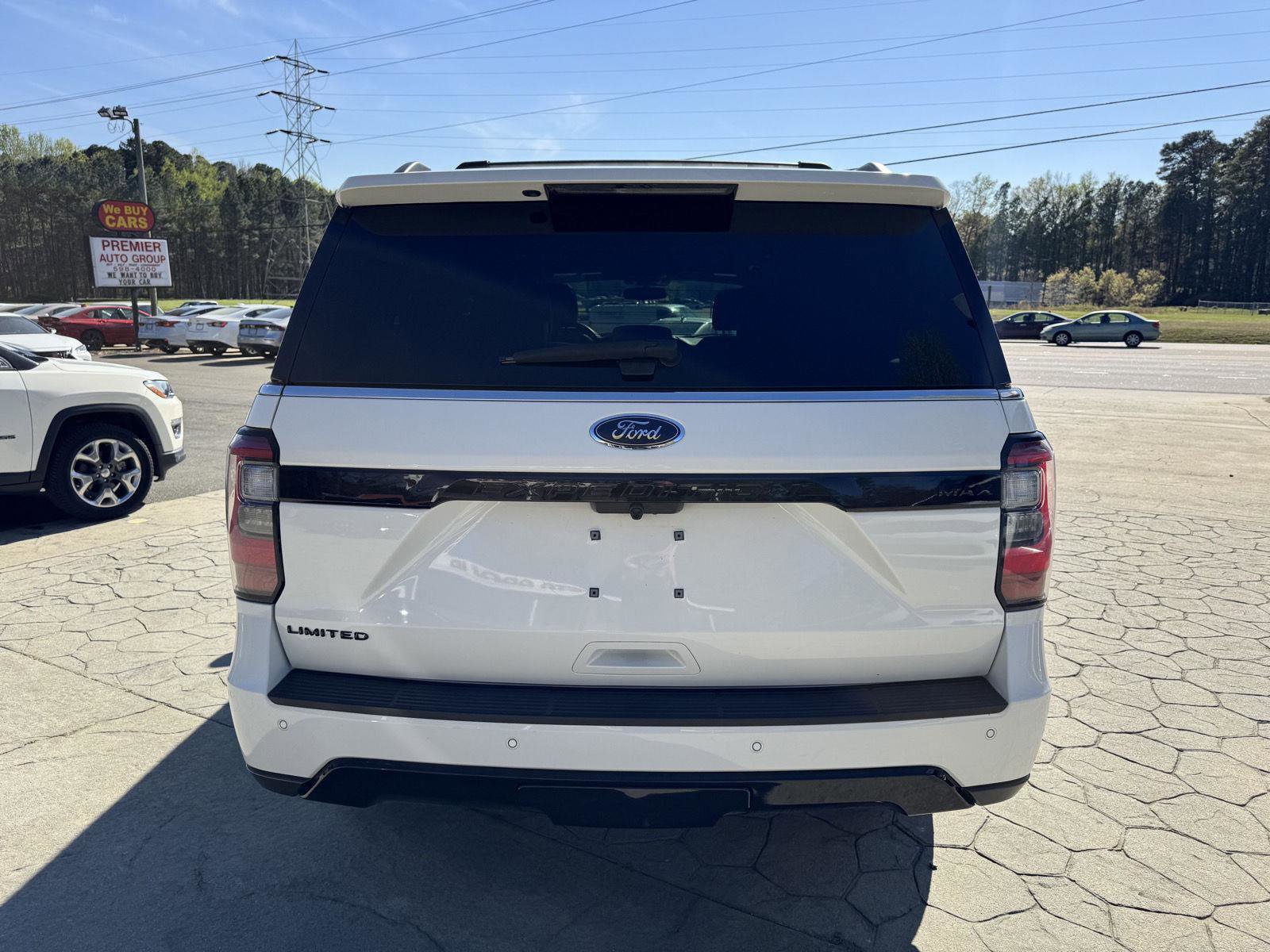 Used 2021 Ford Expedition Max Limited image 13