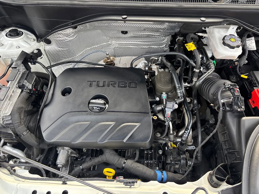 Used 2024 Buick Encore GX Avenir w/ Avenir Convenience Package image 28