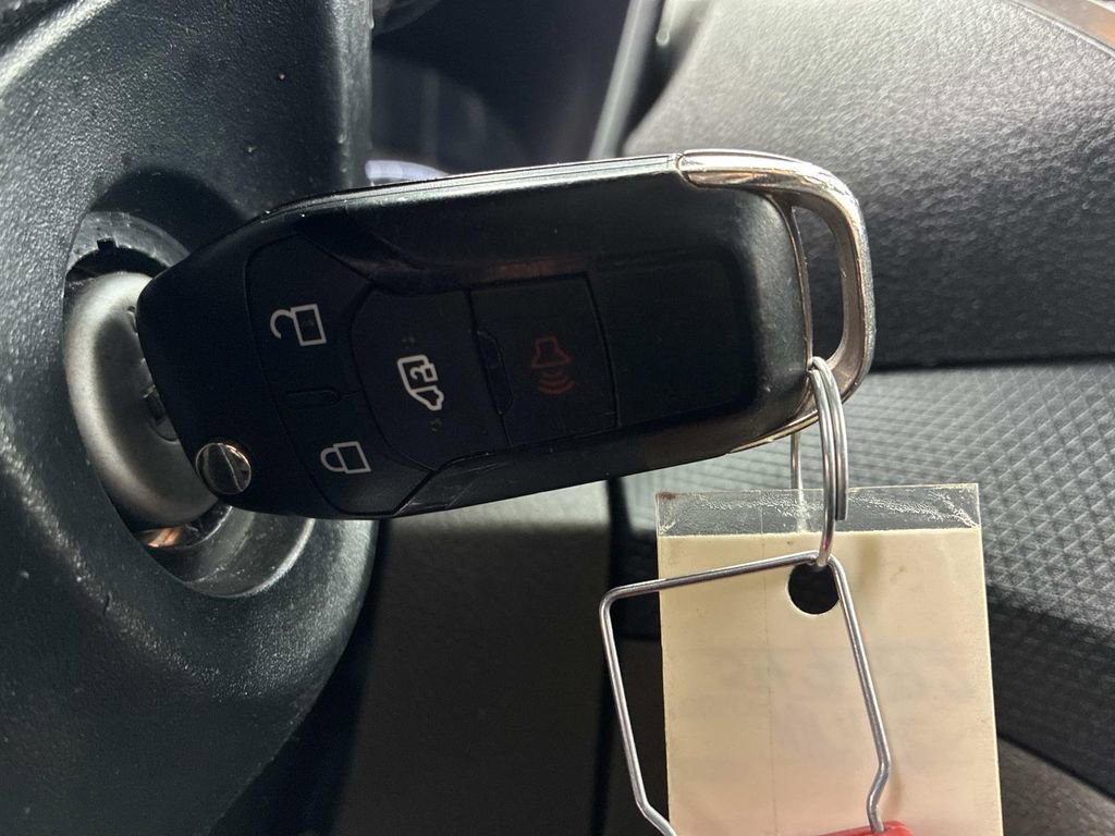 Used 2023 Ford Transit Connect XL image 26