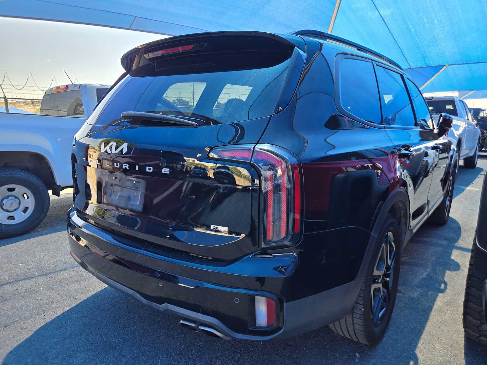 Used 2023 Kia Telluride SX Prestige X-Line AWD/4WD image 4