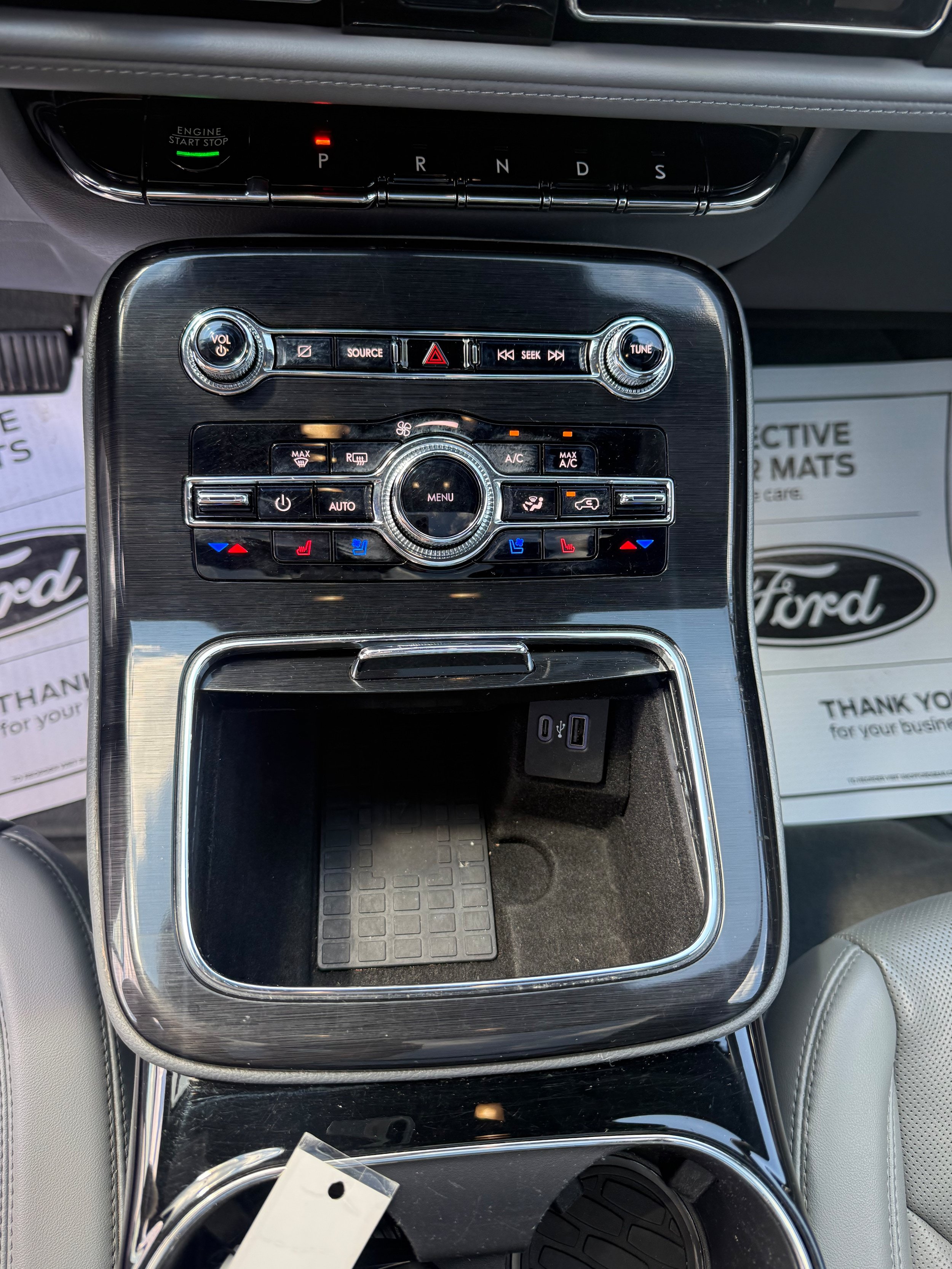 Used 2023 Lincoln Nautilus Reserve AWD/4WD image 13