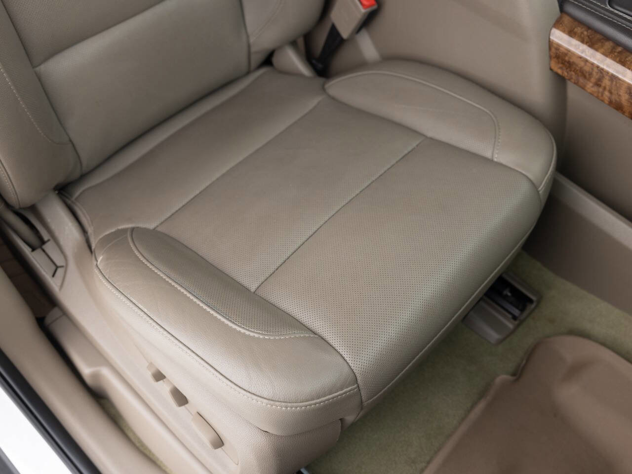 Used 2017 Chevrolet Tahoe Premier image 29