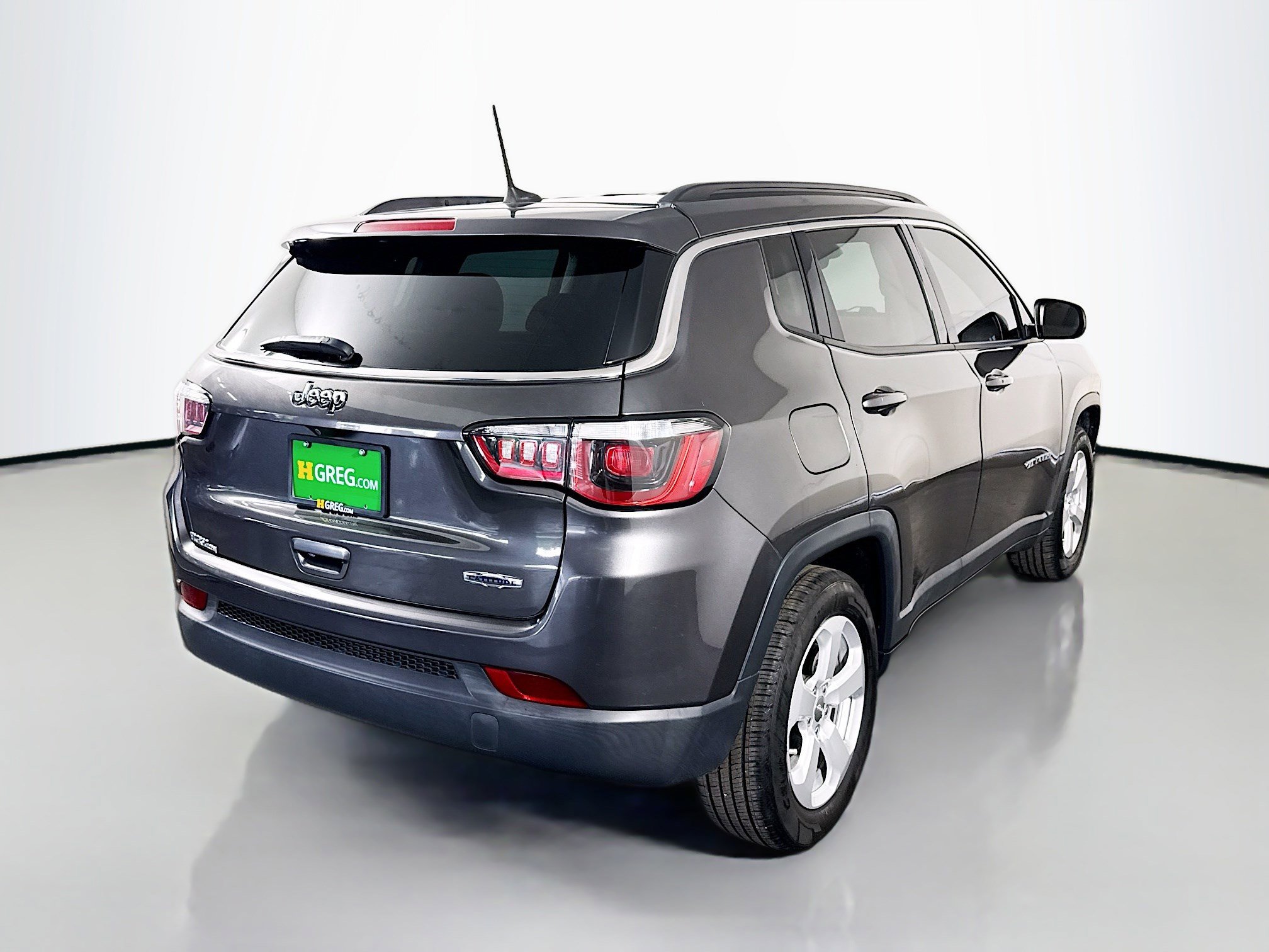 Used 2019 Jeep Compass Latitude w/ Popular Equipment Group image 10