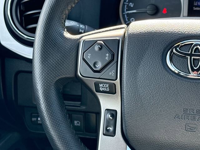 Used 2018 Toyota Tacoma Limited image 25