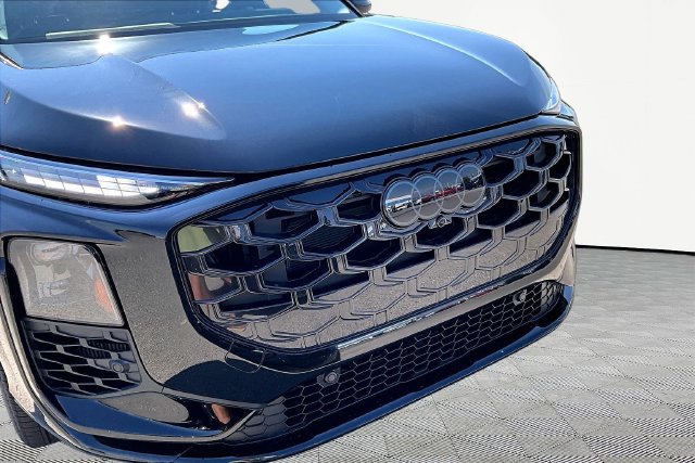 New 2026 Audi Q3 quattro 2.0T AWD/4WD image 28