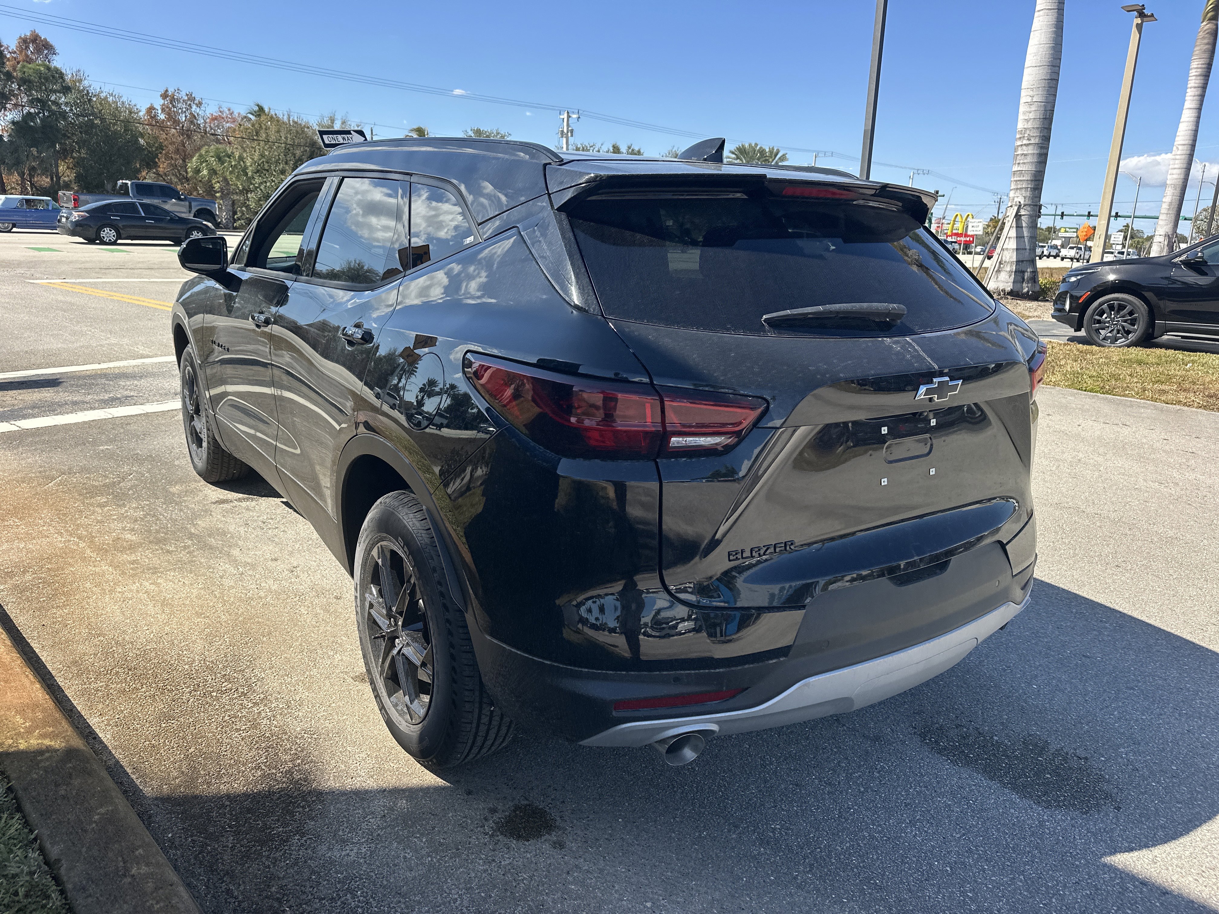 New 2026 Chevrolet Blazer LT w/ Convenience Package FWD image 8