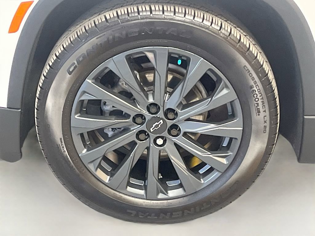 Used 2022 Chevrolet Traverse RS w/ LPO, Floor Liner Package image 34