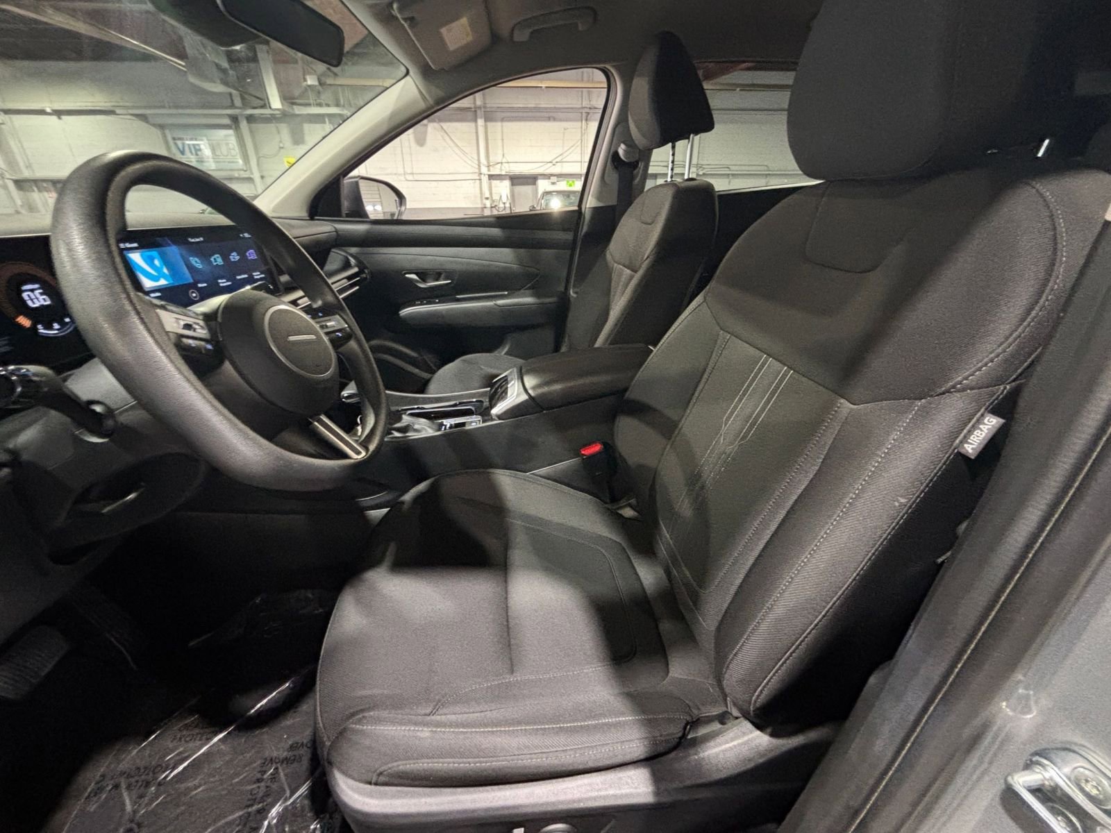 Used 2025 Hyundai Tucson SEL AWD/4WD image 24