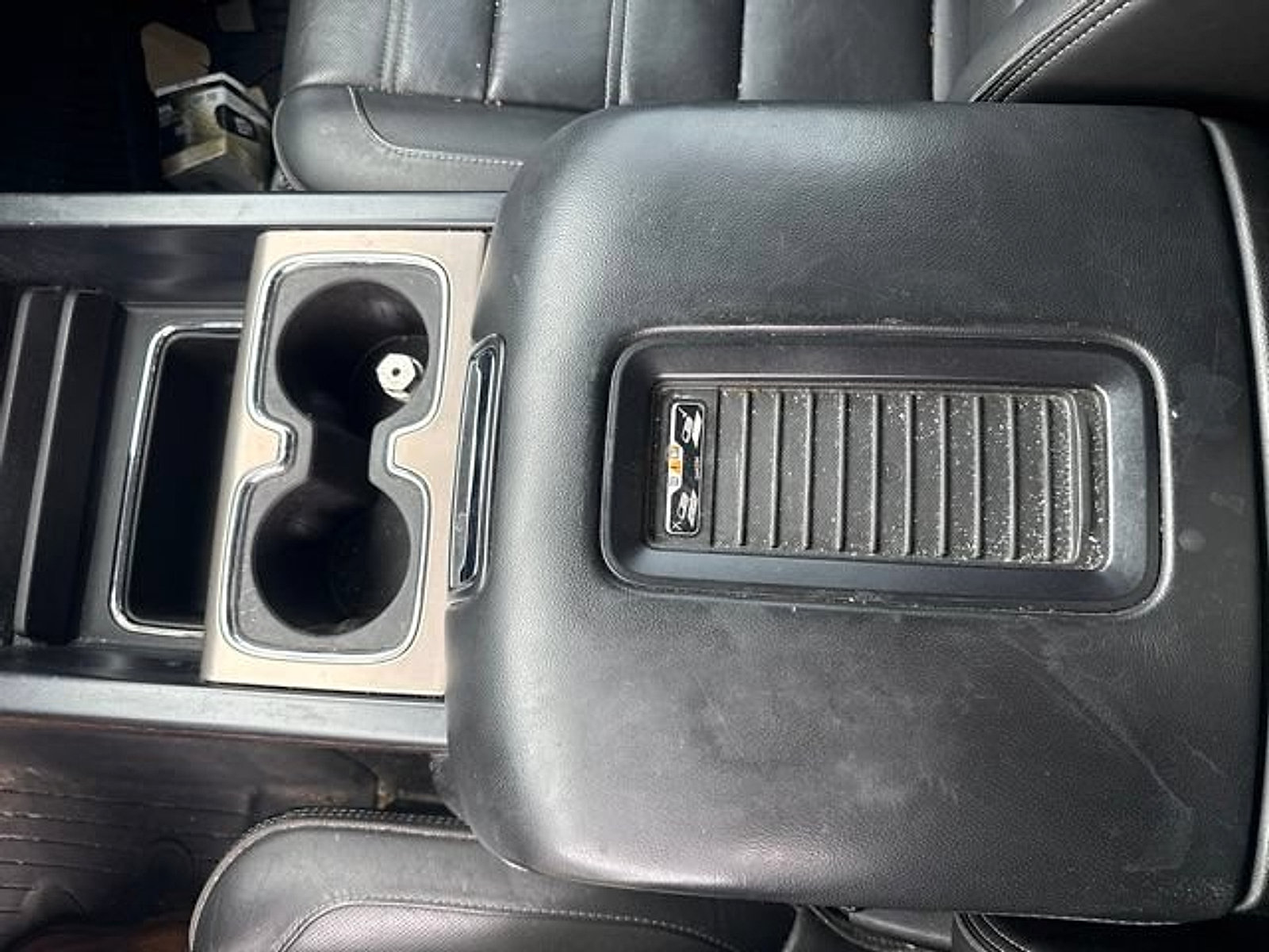 Used 2018 GMC Sierra 1500 Denali w/ Denali Ultimate Package AWD/4WD image 34