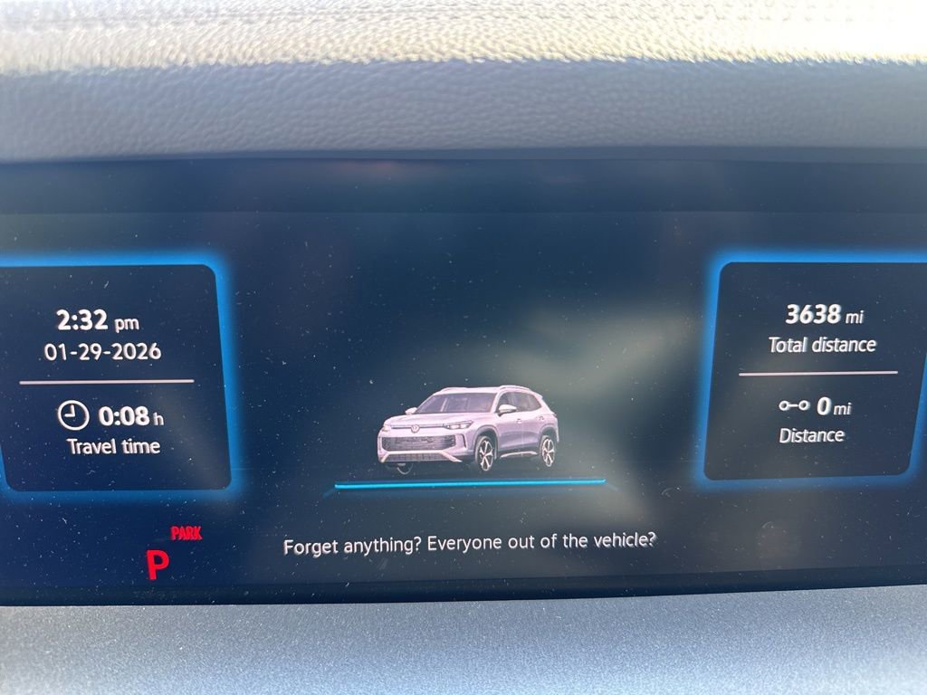 Used 2025 Volkswagen Tiguan S image 12