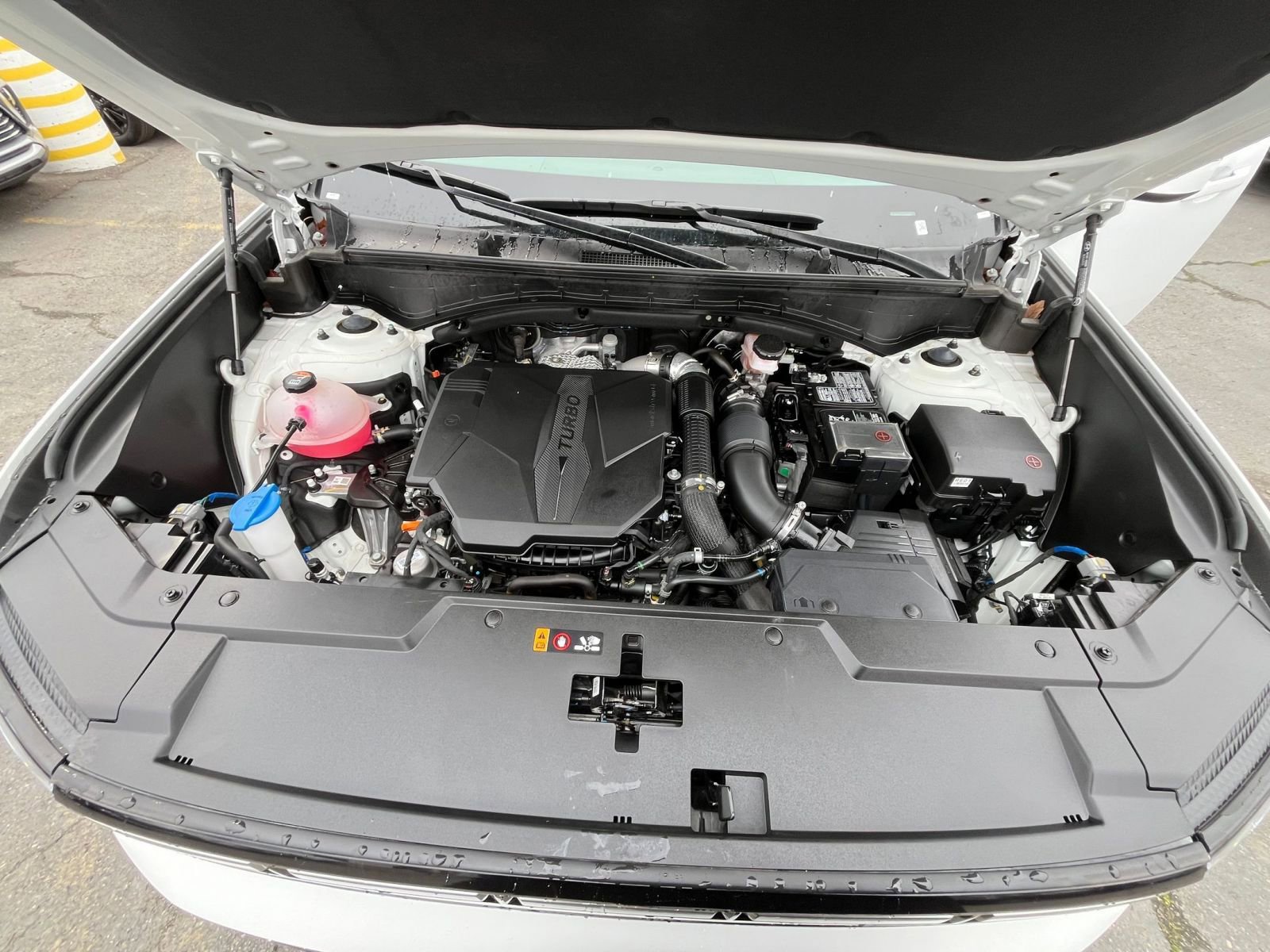 Used 2025 Hyundai Santa Fe SEL AWD/4WD image 35