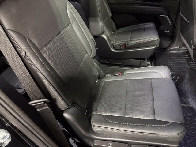 Used 2021 GMC Yukon Denali w/ Denali Premium Package AWD/4WD image 28