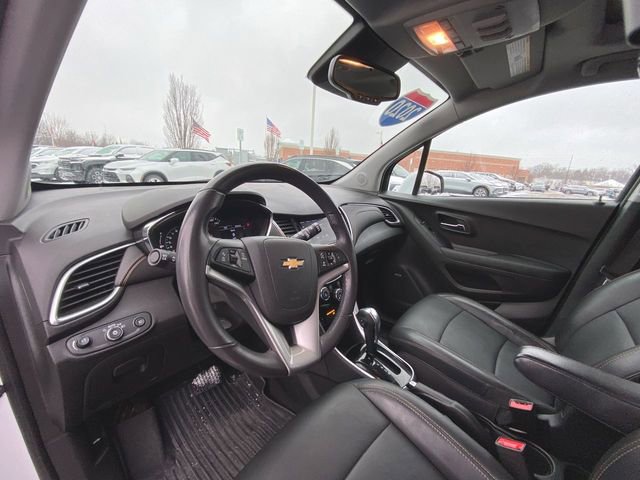 Used 2020 Chevrolet Trax Premier w/ LPO, Cargo Package image 10