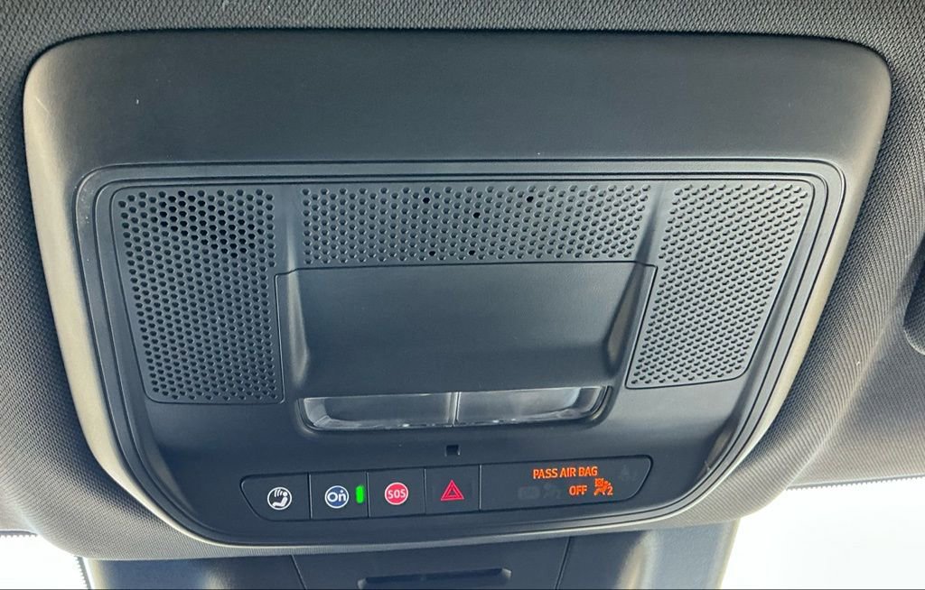 Used 2025 Chevrolet Equinox EV LT image 38